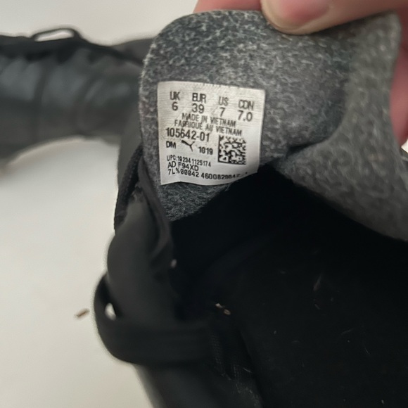 Women’s Rugby Cleats - Picture 2 of 2